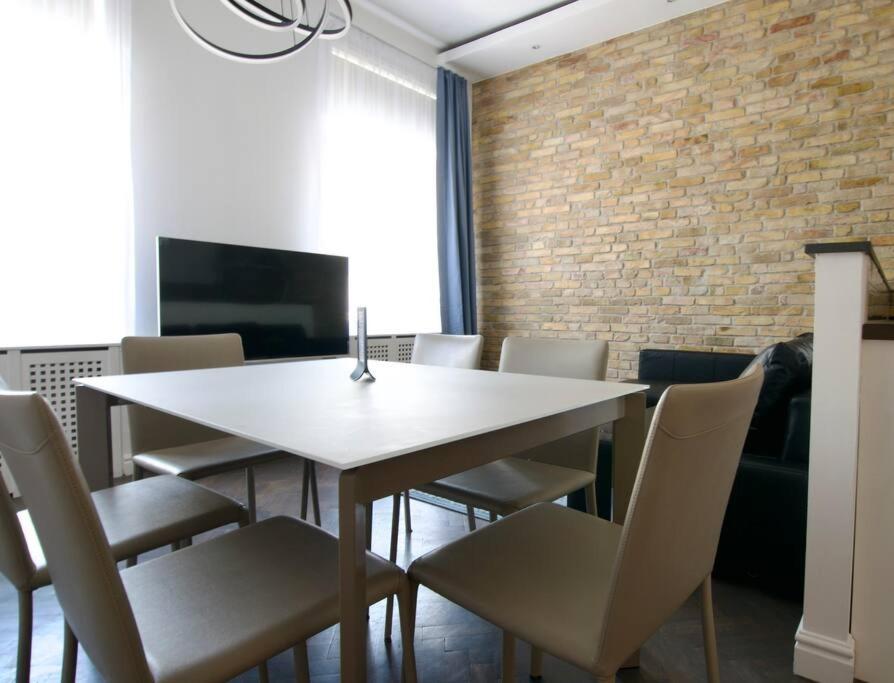 Premium Apartment By Hi5- Anker Apartment Budapešť Exteriér fotografie